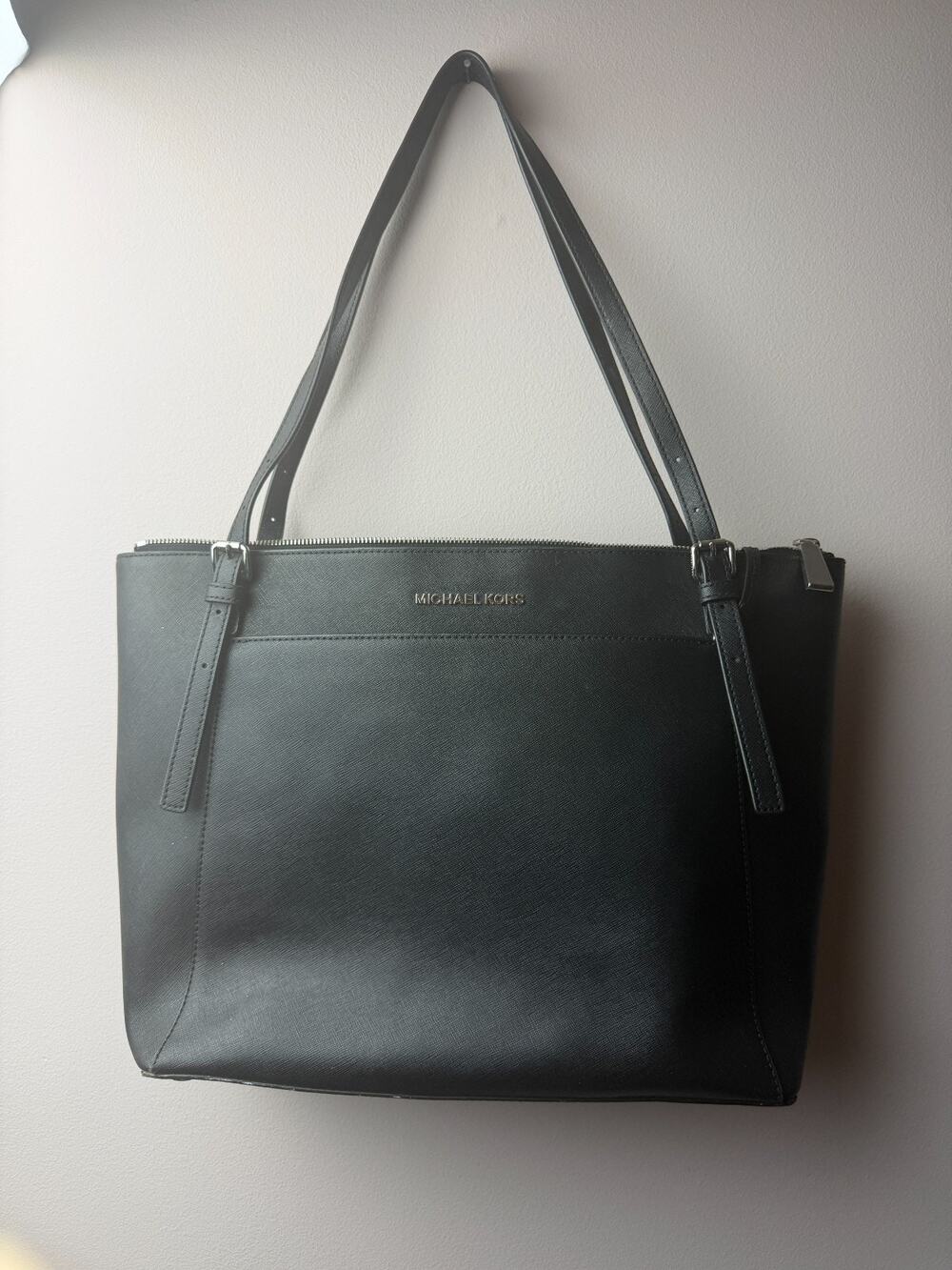 Michael Kors Jet Set Travel Top Zip Tote - Black
